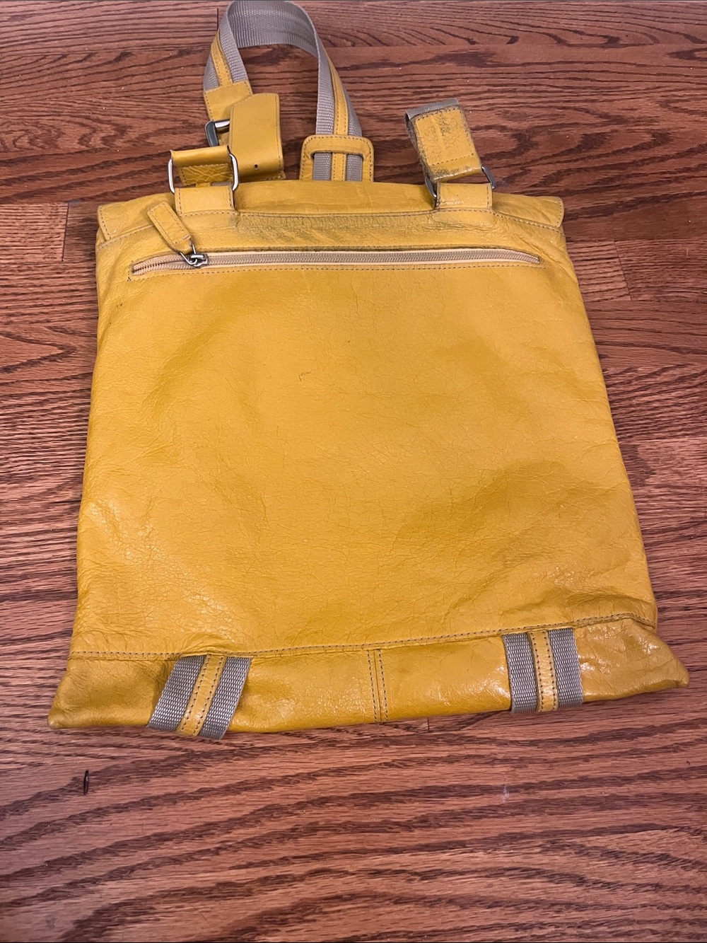 Claudia Firenze genuine leather messenger bag - Picture 2 of 10